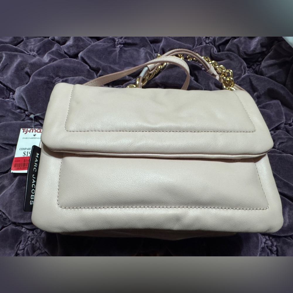 Marc Jacobs Soft Pink Shoulder Bag with Gold Accents
